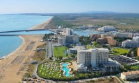 the Crowne Plaza Vilamoura Hotel